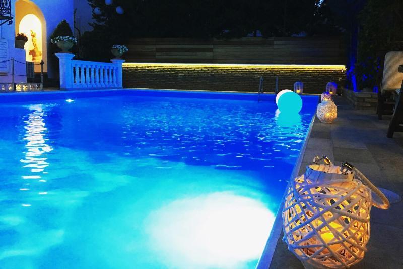 Armata Boutique Hotel Spetses Town Ngoại thất bức ảnh