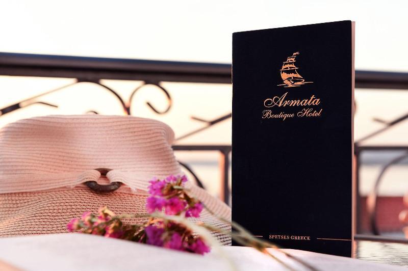 Armata Boutique Hotel Spetses Town Ngoại thất bức ảnh