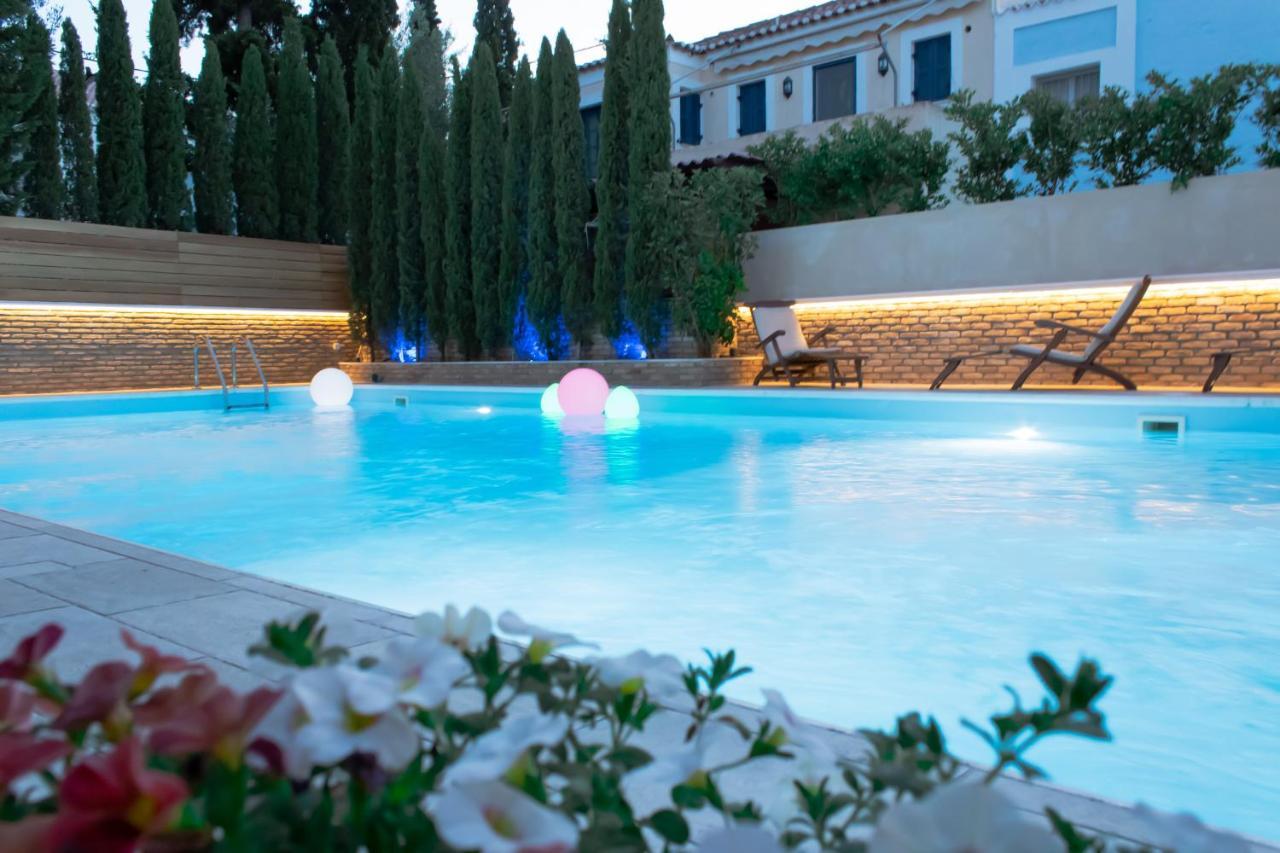 Armata Boutique Hotel Spetses Town Ngoại thất bức ảnh