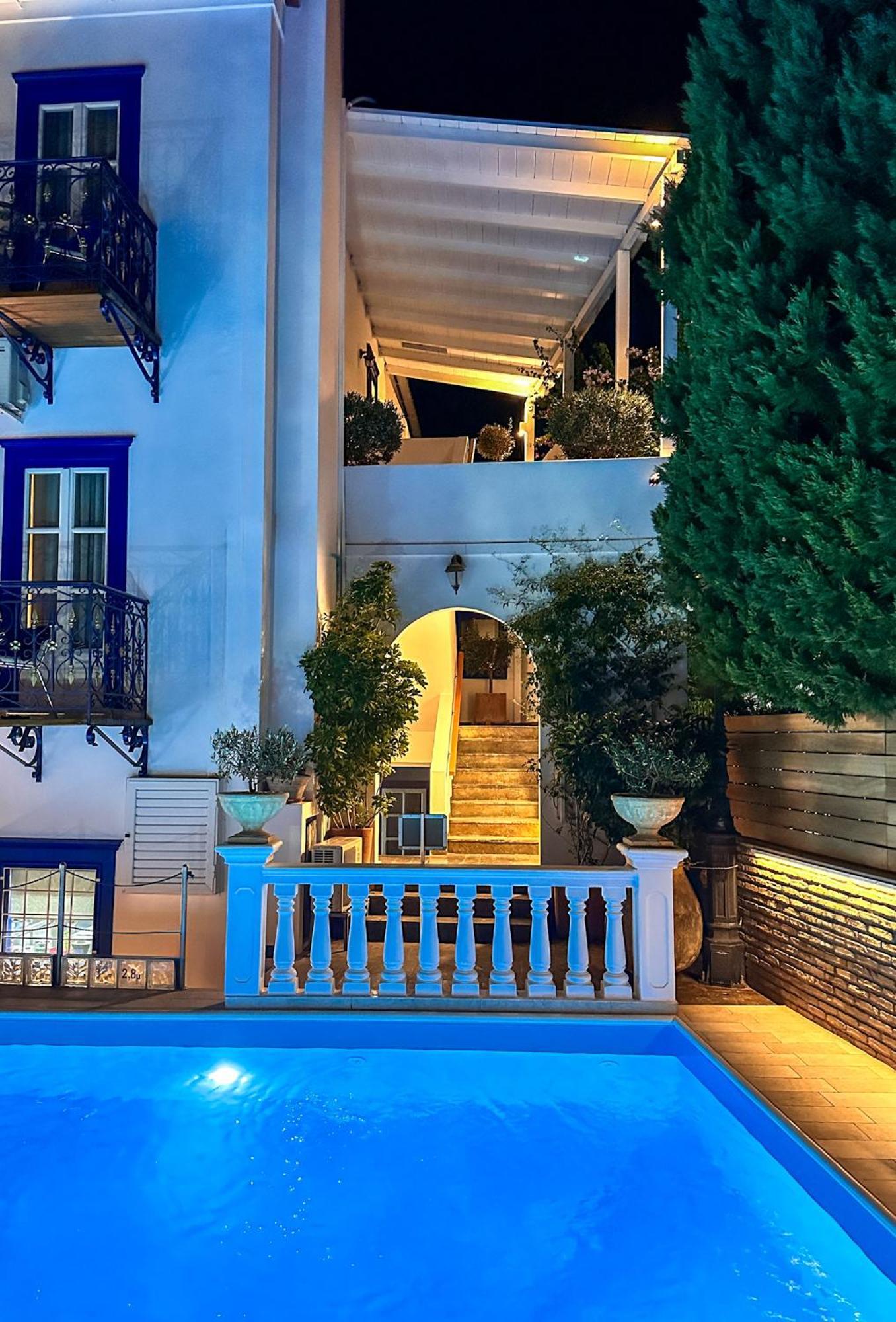Armata Boutique Hotel Spetses Town Ngoại thất bức ảnh