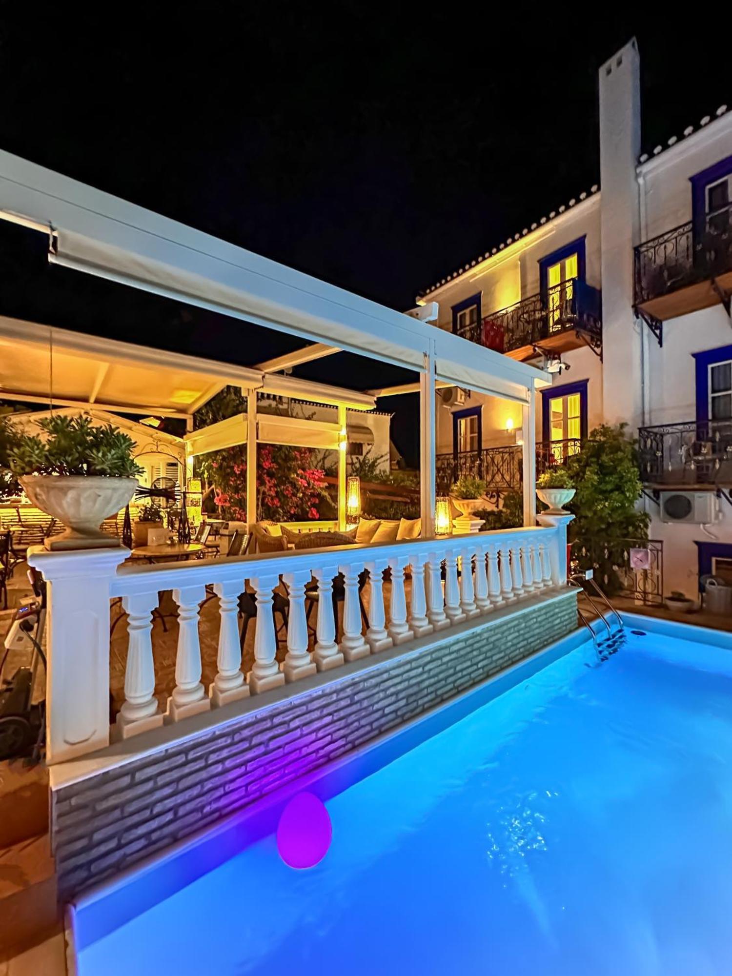 Armata Boutique Hotel Spetses Town Ngoại thất bức ảnh