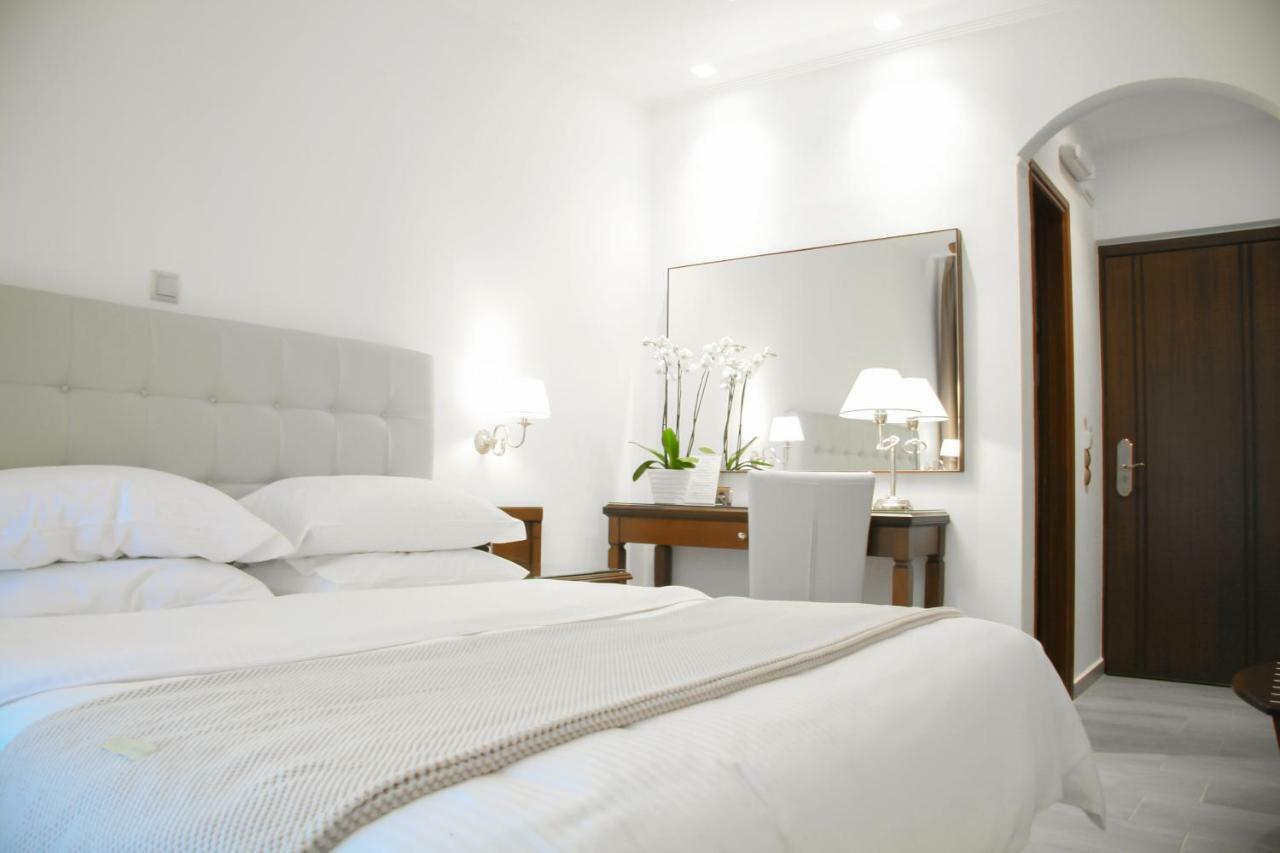 Armata Boutique Hotel Spetses Town Ngoại thất bức ảnh