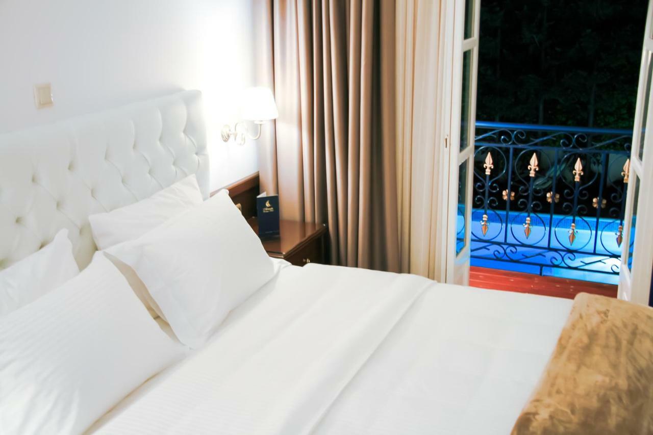 Armata Boutique Hotel Spetses Town Ngoại thất bức ảnh